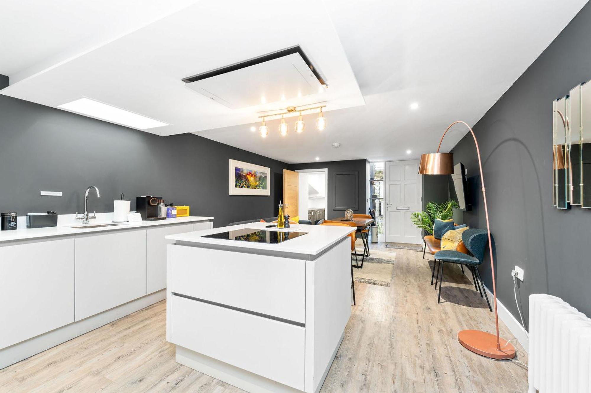 Righ Properties - Luxury West End Artisan Apartment Единбург Екстер'єр фото