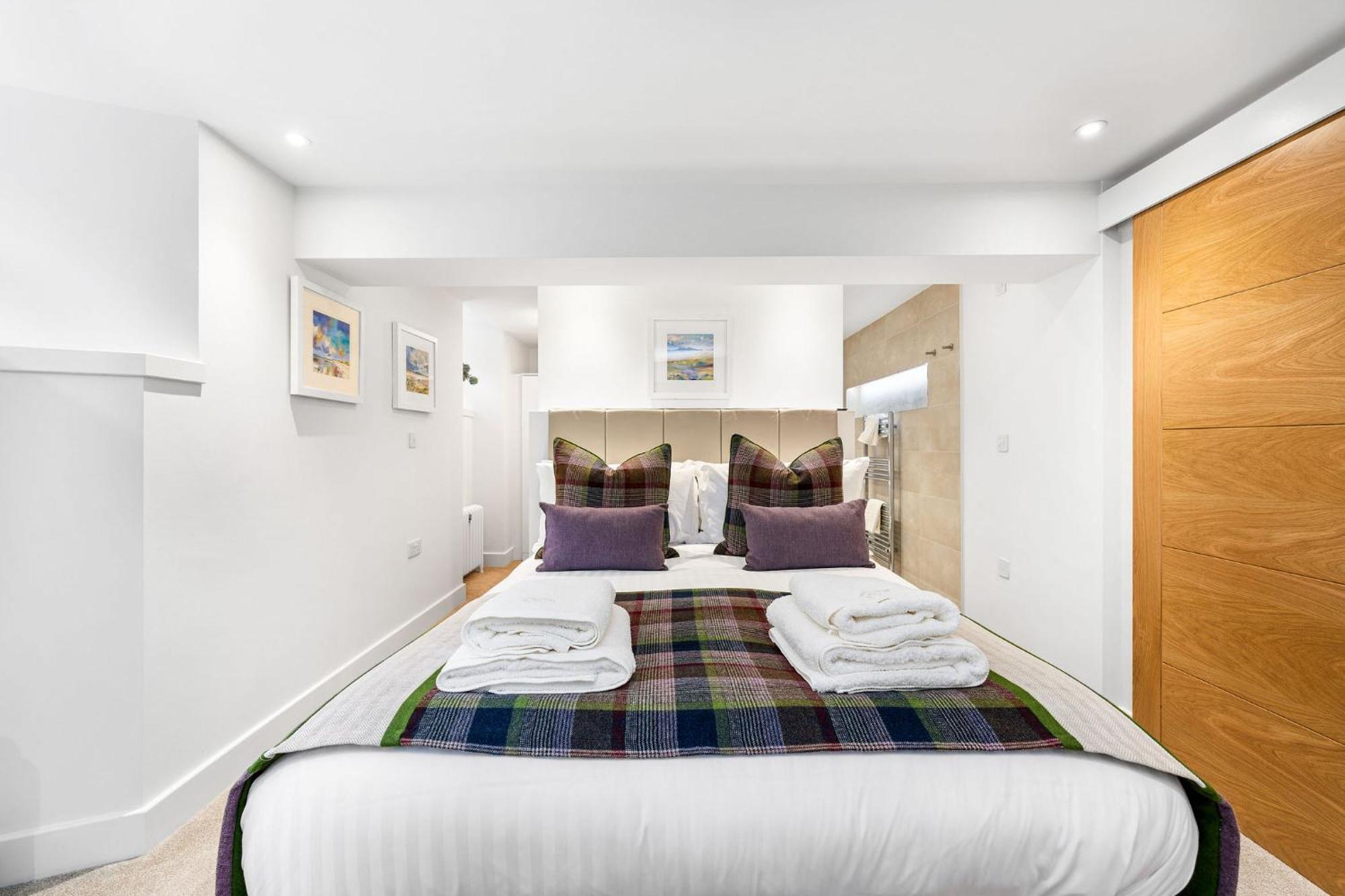Righ Properties - Luxury West End Artisan Apartment Единбург Екстер'єр фото