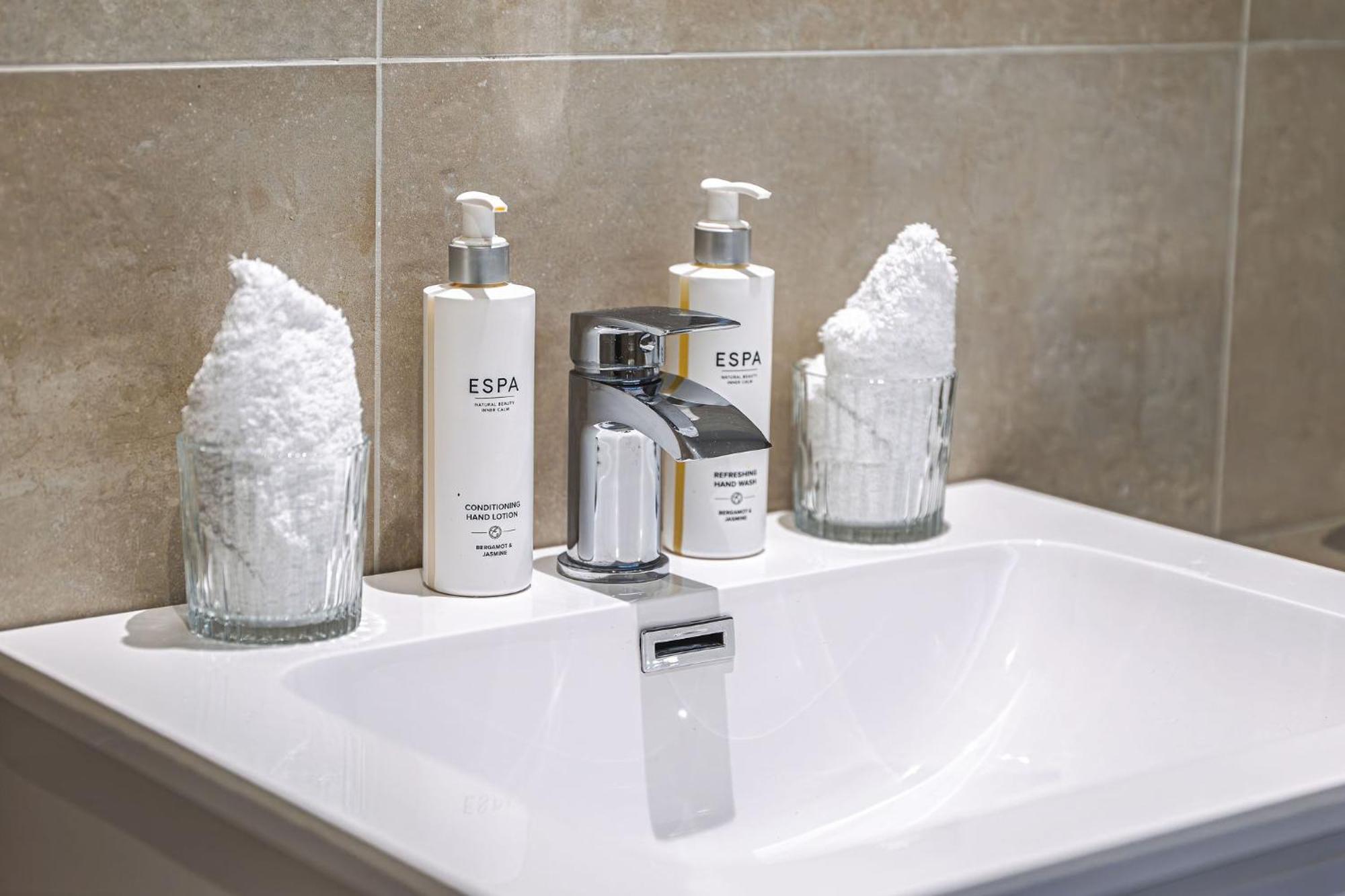 Righ Properties - Luxury West End Artisan Apartment Единбург Екстер'єр фото